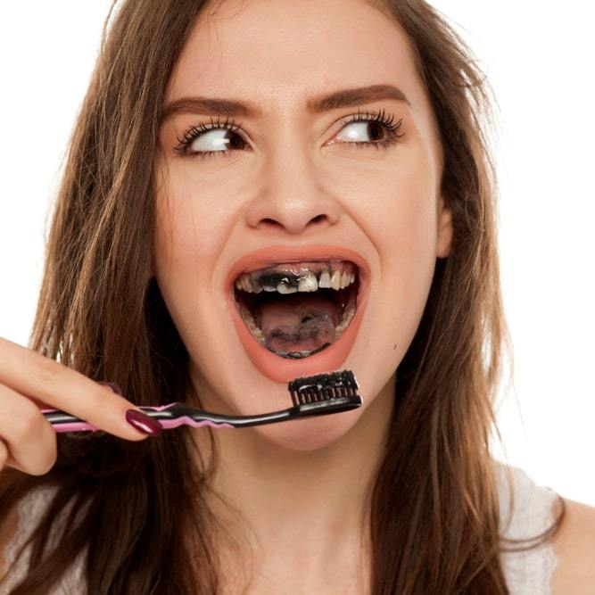 Vegetable Charcoal Whitening Powder